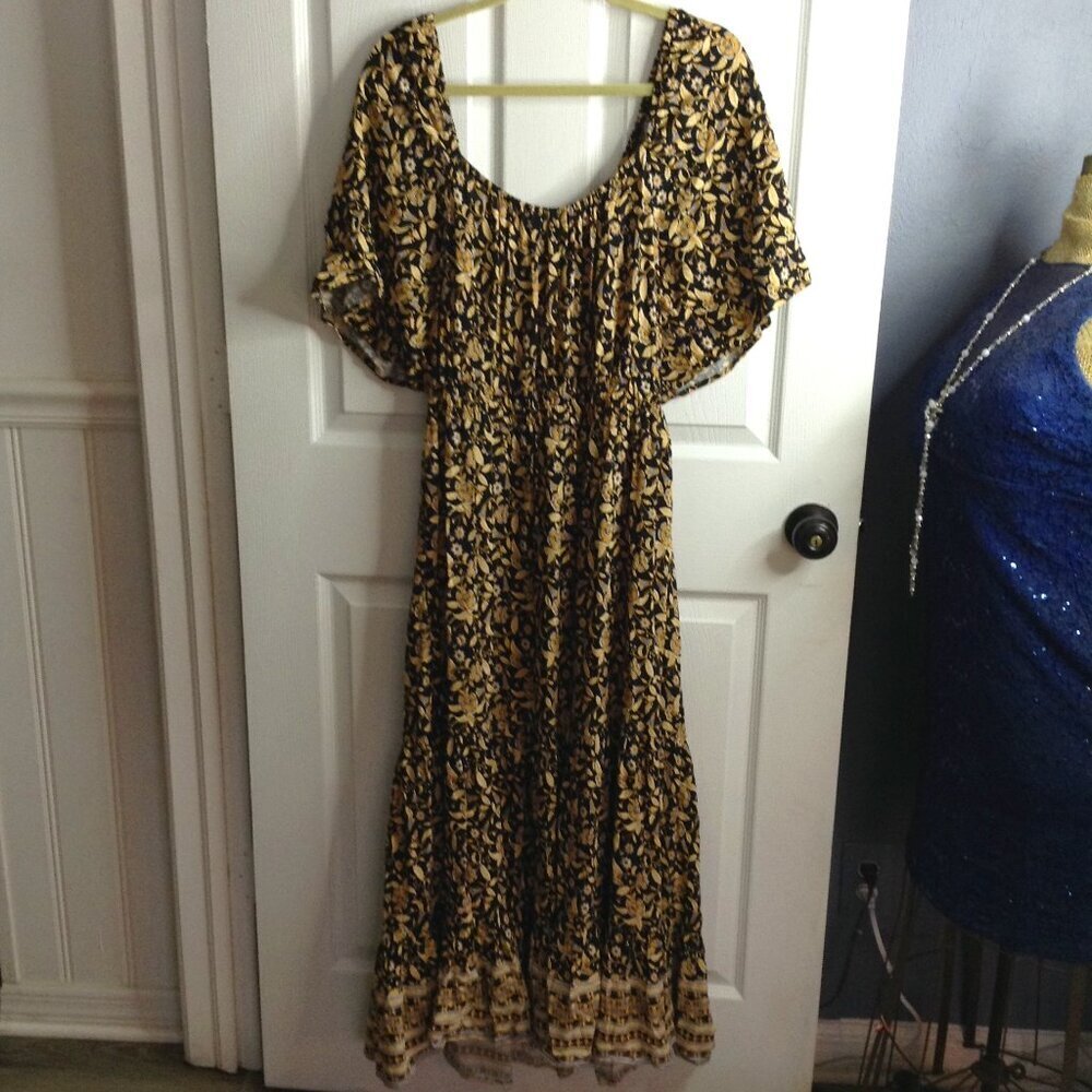 NWT Rip Curl "XL" Short Sleeve, Floral Midi Dreamer Dress, Bohemian Chic, Classy - Picture 2 of 9